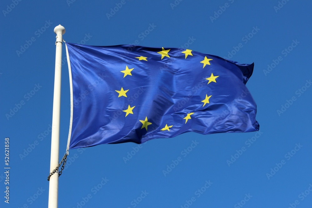 Drapeau étoilé de l'Union Européenne Drapeau étoilé de l'Union Européenne