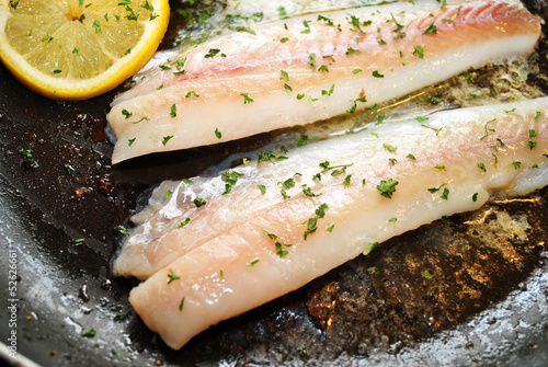 Papier peint Cooking Filet of Sole with Lemon and Herbs