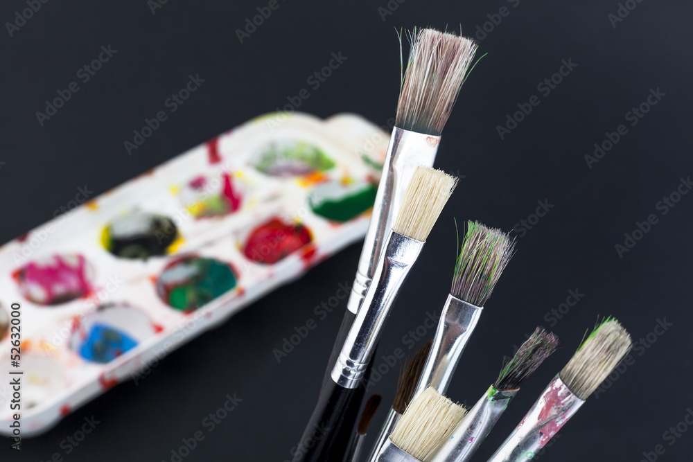 Obraz premium colors and brushes