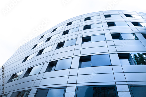 modernes Bürogebäude in Paris, Frankreich