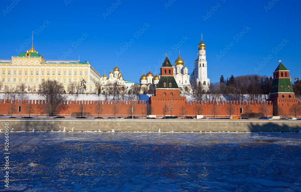 Obraz premium Moscow Kremlin in winter