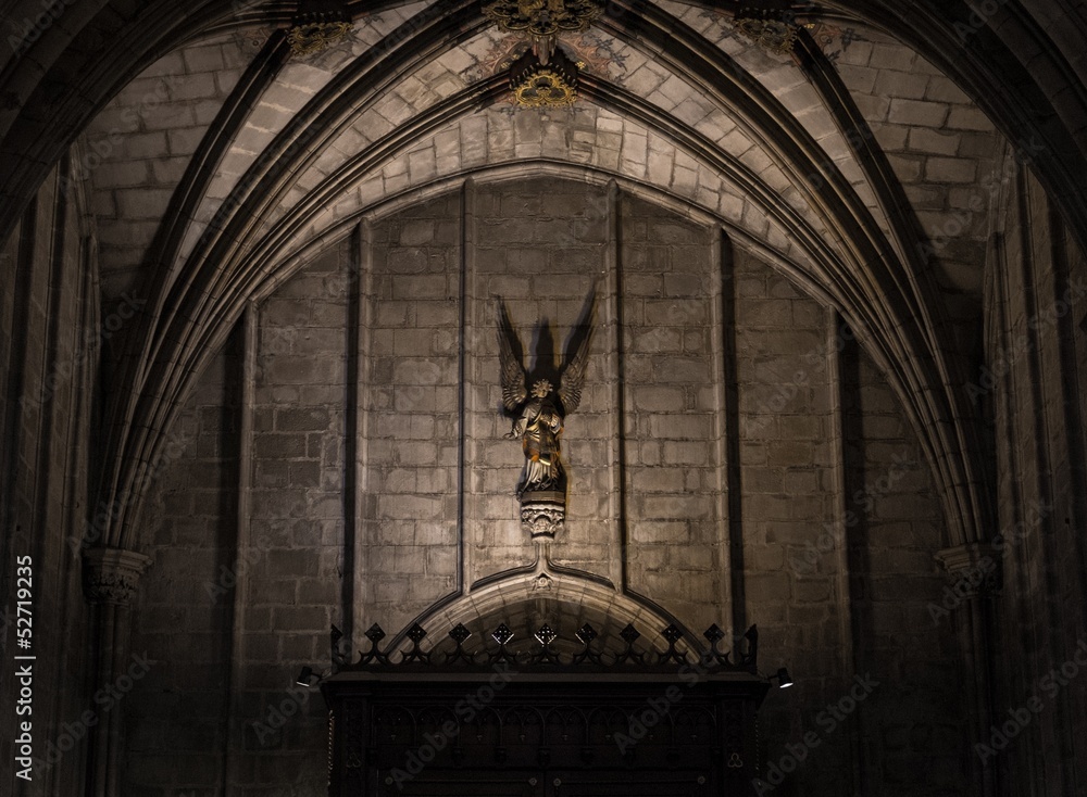 Obraz premium BARCELONA - MARCH 31: Interior of Cathedral of the Holy Cross