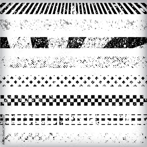Set of grunge borders