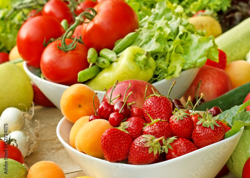 Organic fruits and vegetables - fresh food © PhotoIris2021