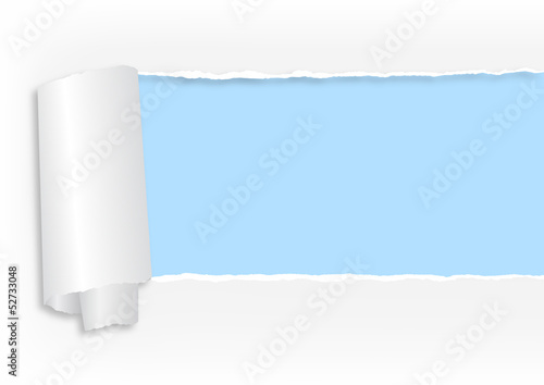 aufgerissenes Papier