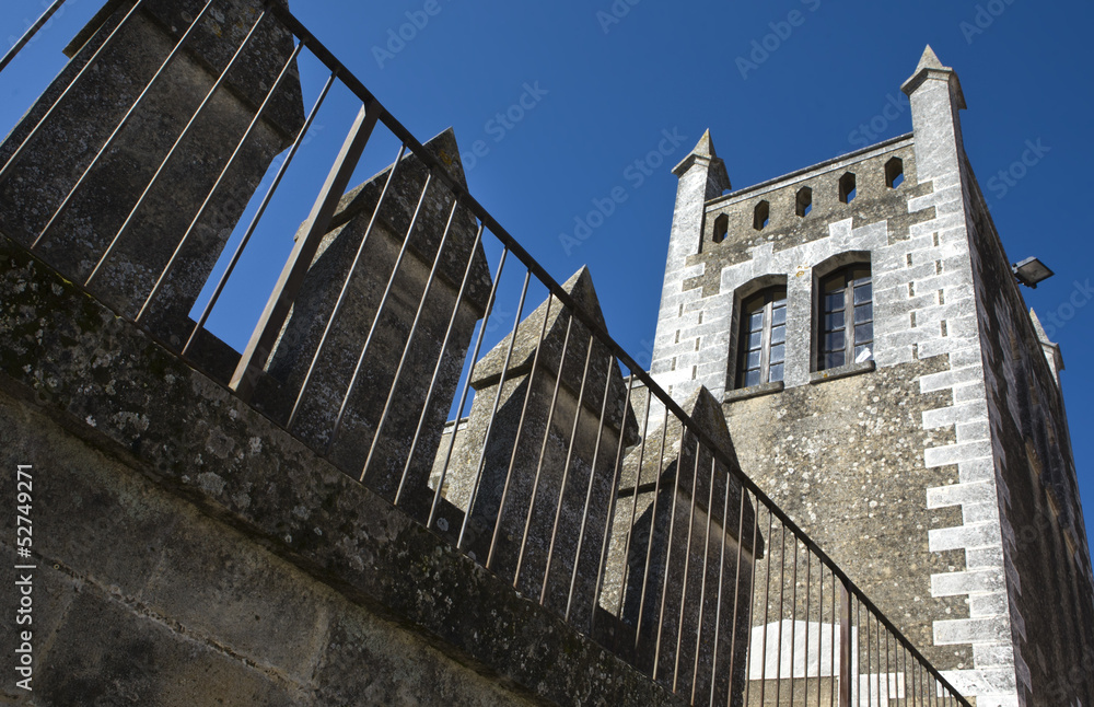 Obraz premium Modern battlements from inner ward