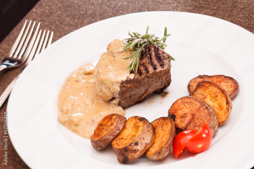beef steak with potatoes beef steak with potatoes