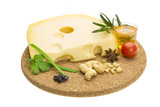 Cheese witn honey and nuts