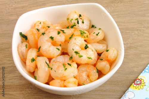 Gambas al ajillo, garlic prawns