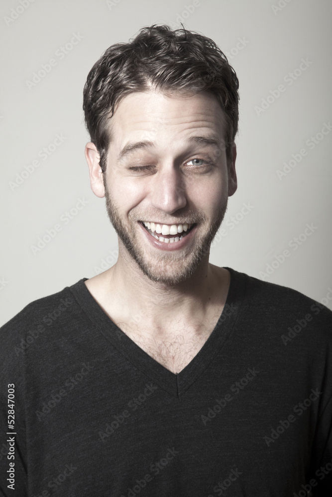 Fototapeta premium Mrugający facet