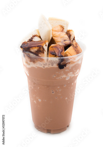 Cocoa smoothie with bread