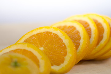 Keuken achterwand Plakjes fruit Sinaasappel coupe oranje fruitstilleven  © wideworld