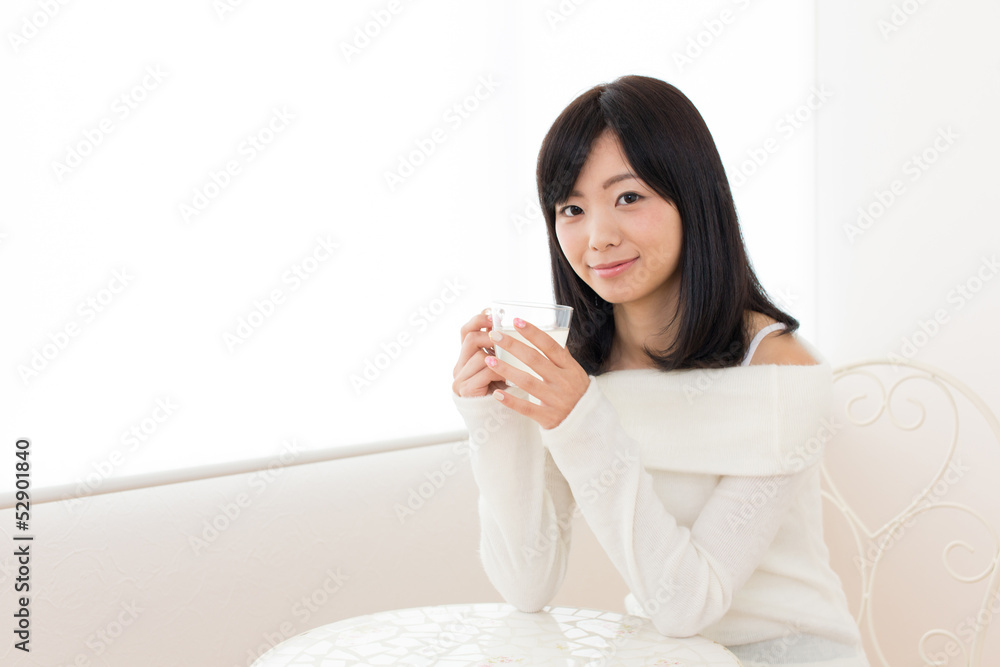 beautiful asian woman relaxing in the cafe beautiful asian woman relaxing in the cafe