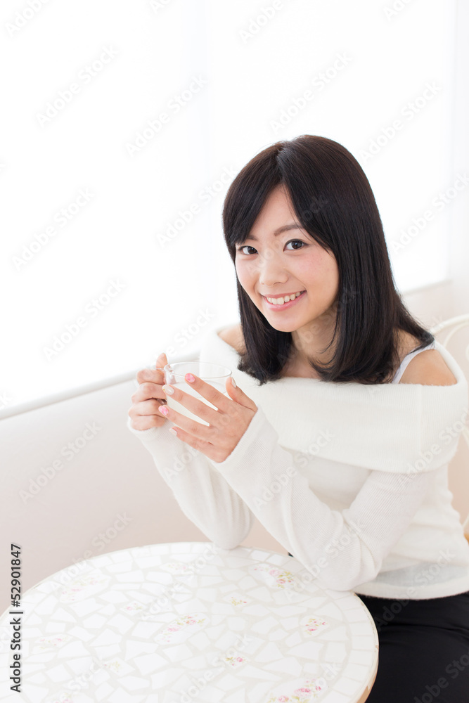 beautiful asian woman relaxing in the cafe beautiful asian woman relaxing in the cafe