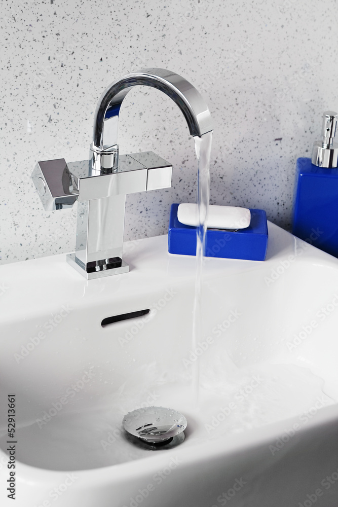 Modern sink mixer tap