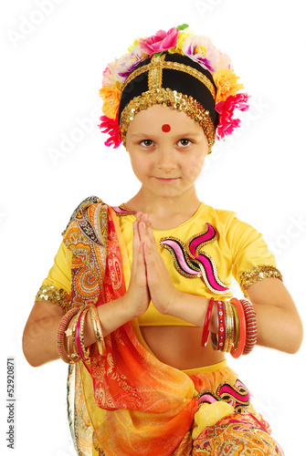 Obraz na płótnie Indian girl (dancer) in inviting posture w salonie