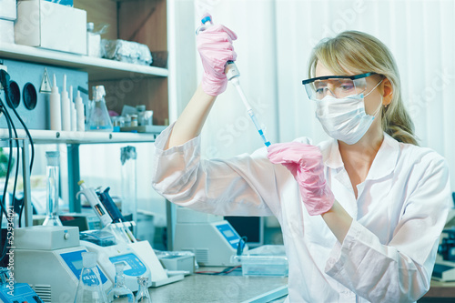 woman scientist in laboratory