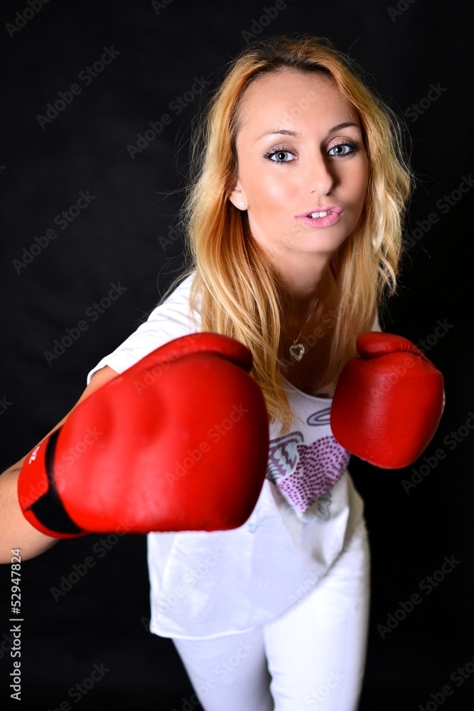 Portrait d'un boxeur belle femme Portrait d'un boxeur belle femme