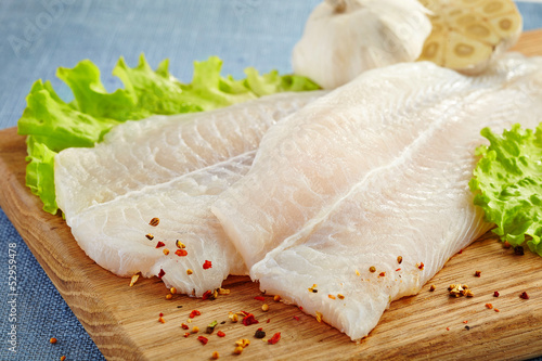 Photo fresh raw fish fillet