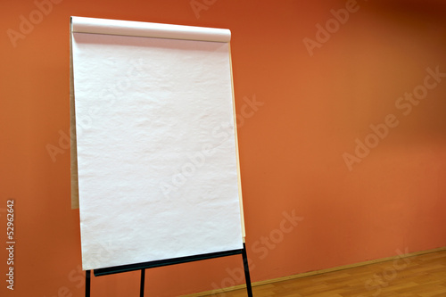 empty white Flip chart