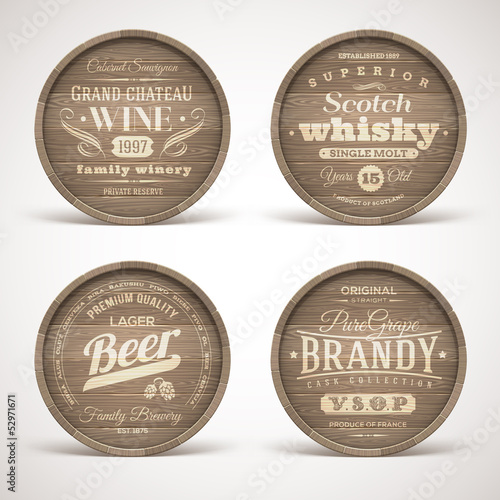 Canvas Print Set of wooden casks with alcohol drinks emblems