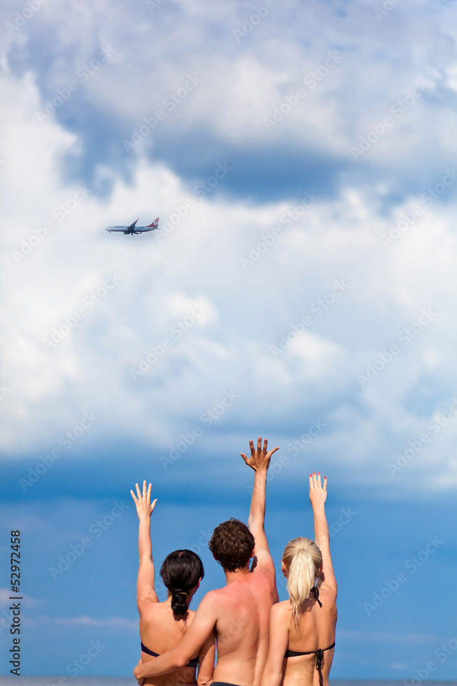 People are pulling your hands up to the plane People are pulling your hands up to the plane