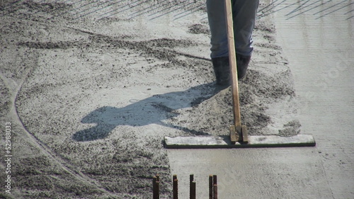 leveling cement floor