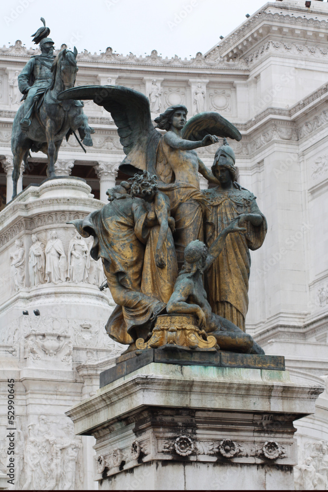 Engel am Nationaldenkmal in Rom