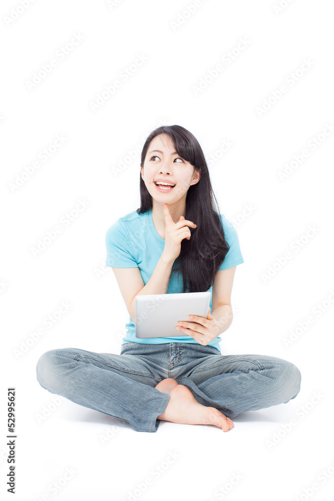タブレットPCを使う女性 タブレットPCを使う女性
