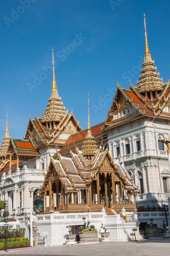 Traditional Thai pavilion, Grand Palace, Bangkok, Thailand © xiebiyun