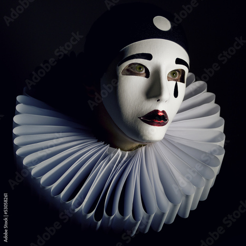 Pierrot mask