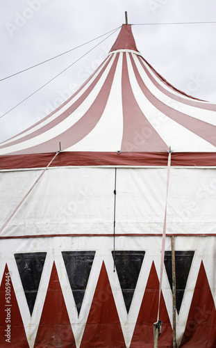 Tent and circus roof © celiafoto
