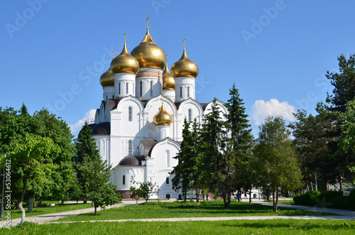Успенский кафедральный собор в г. Ярославль.
