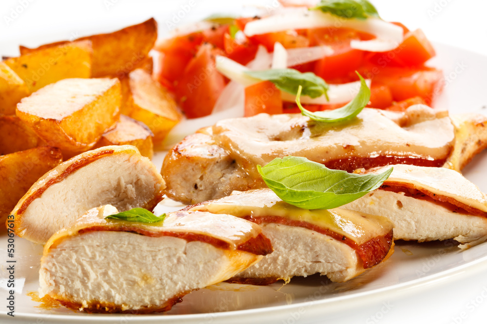 Grilled chicken breasts with cheese and baked potatoes Grilled chicken breasts with cheese and baked potatoes