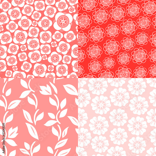 Floral seamless patterns se...