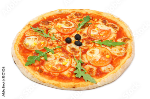 Vegetarian pizza with tomato