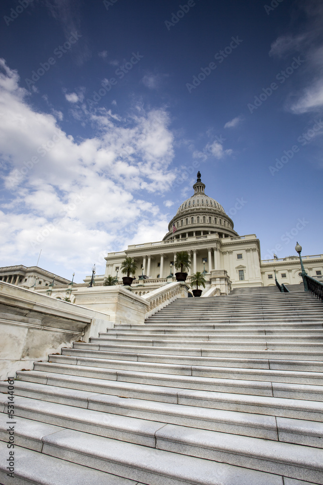 Fototapeta premium United States Capitol Building in Washington DC with American 