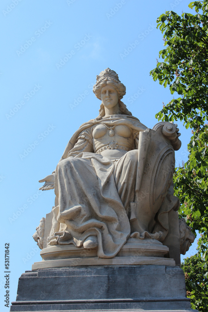 Standbeeld Stedemaagd Kopie Amsterdam