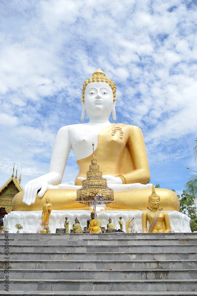 White Big Buddha White Big Buddha