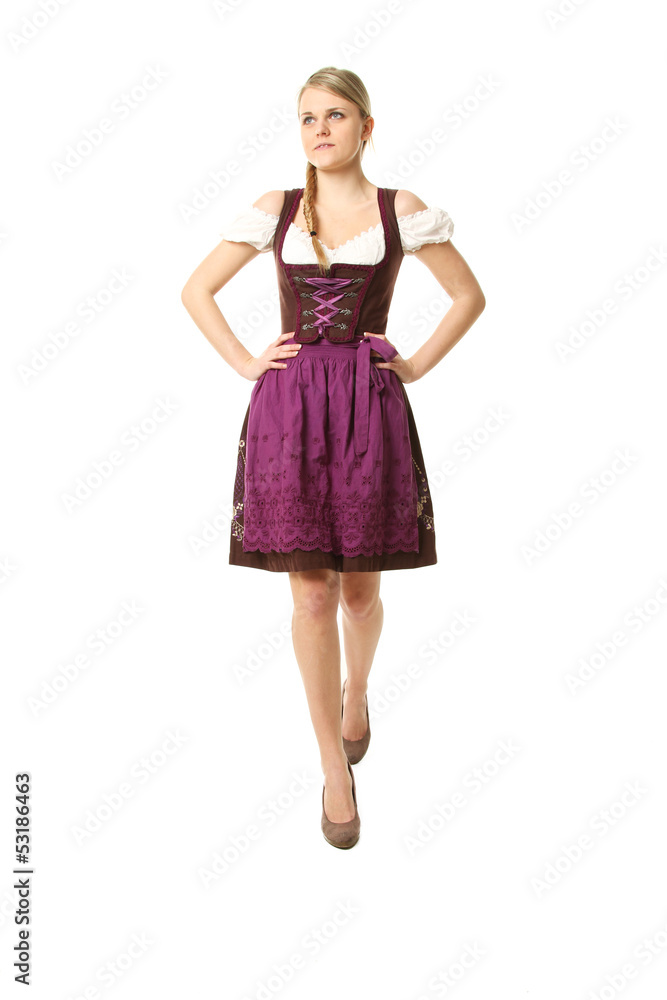 Frau im Dirndl