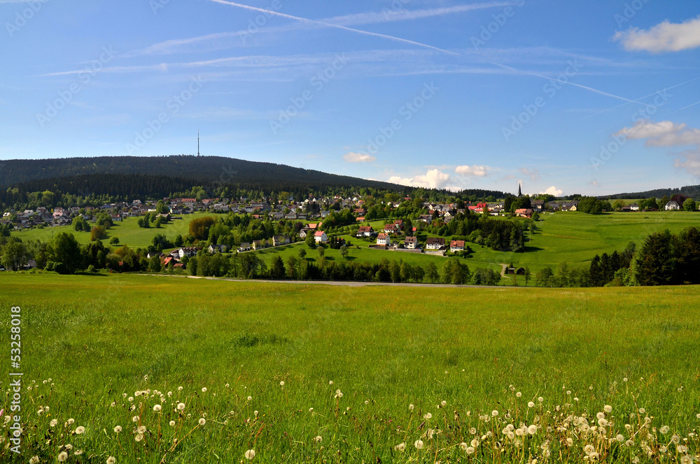 Obraz premium Landschaft Wolken Wiese Bischofsgrün