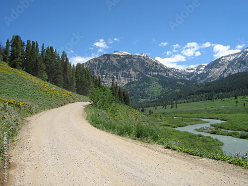 Mountain Landscape © llyr8