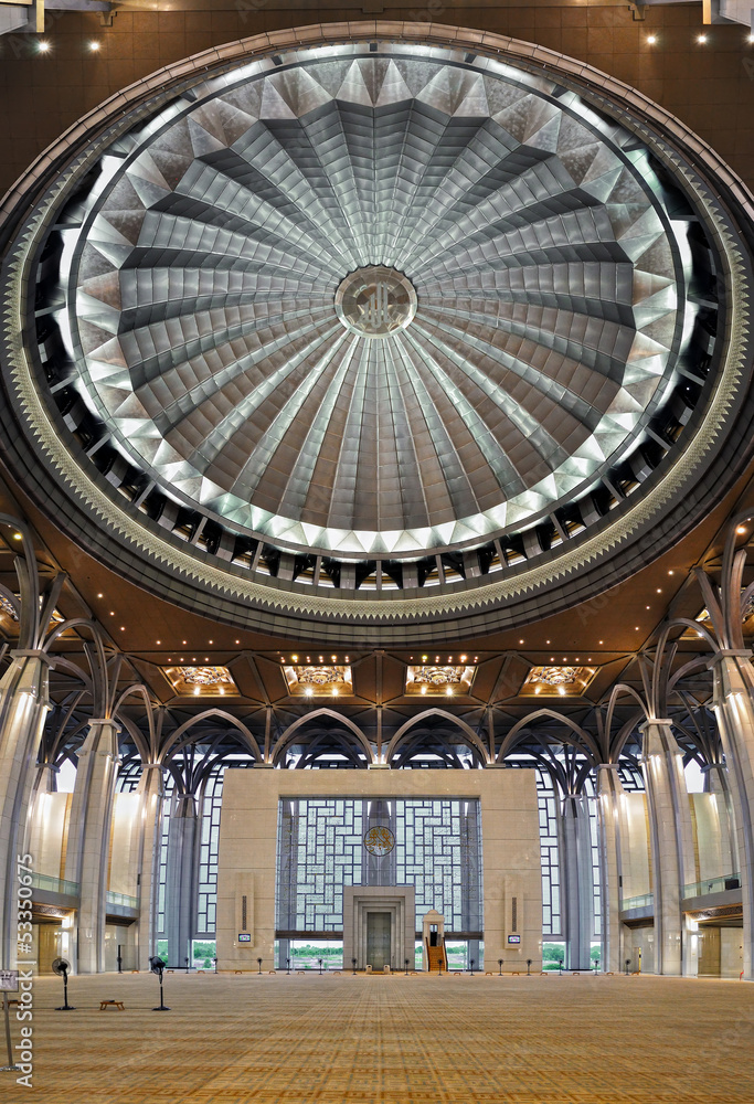 Interior of Sultan Al-Mizan Mosque in Putrajaya, Malaysia