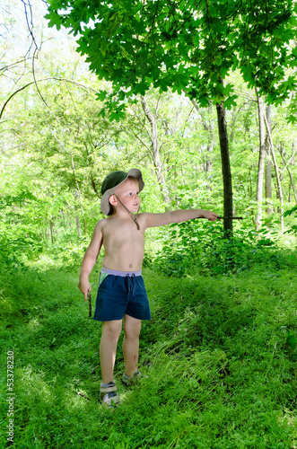 Little boy outdoors © Daddy Cool