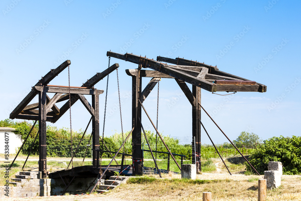 Vincent van Gogh bridge near Arles, Provence, France Vincent van Gogh bridge near Arles, Provence, France