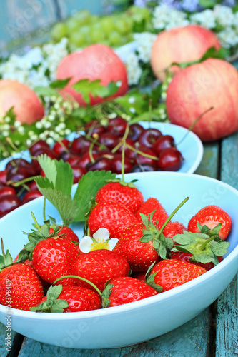 Fresh Strawbarries  cherries and apples