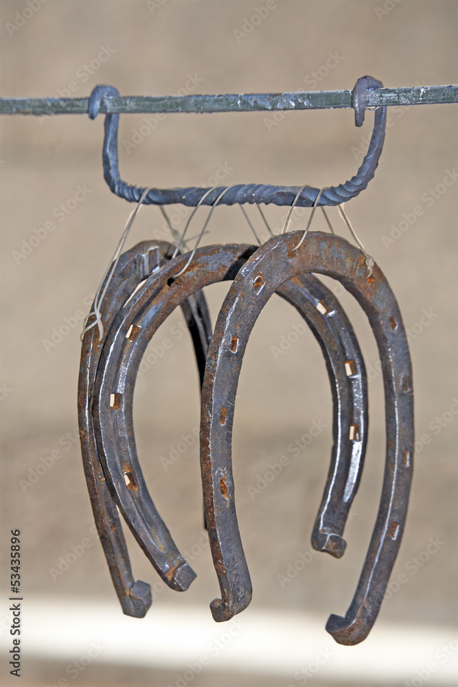 Three horseshoe Three horseshoe