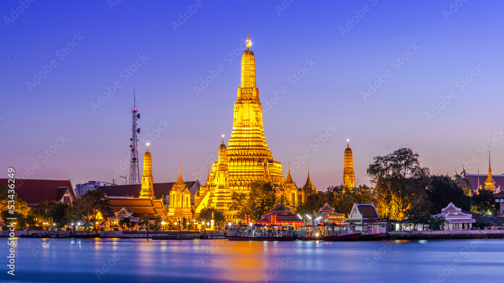 Prang of Wat Arun, Bangkok ,Thailand - obrazy, fototapety, plakaty 