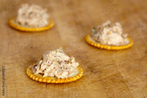 crackers with artichoke spread
