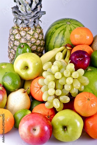 Fresh Organic Fruits Basket